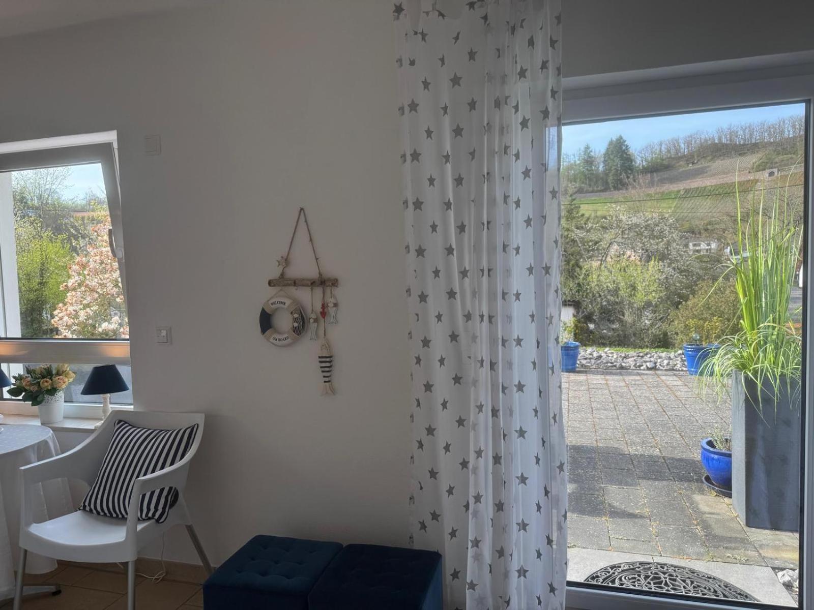 Gaestehaus Ina-Maria, Apartments Obernhof Bagian luar foto
