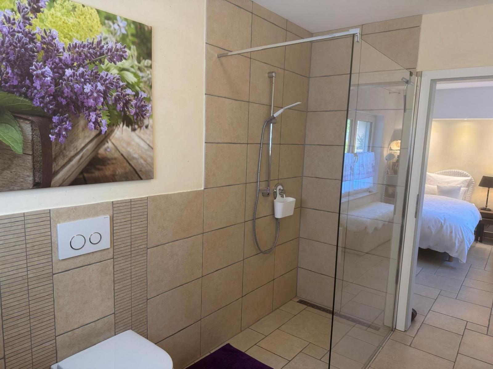 Gaestehaus Ina-Maria, Apartments Obernhof Bagian luar foto